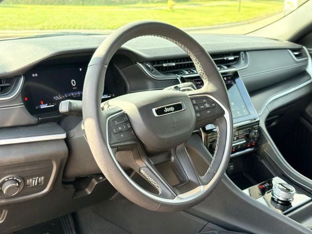2024 Jeep Grand Cherokee L Laredo