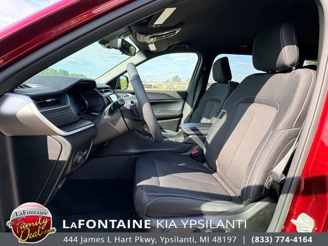 2024 Jeep Grand Cherokee L Laredo