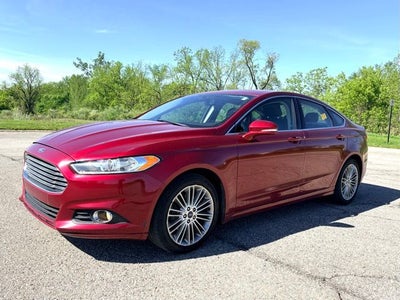 2016 Ford Fusion SE