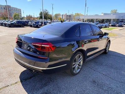 2018 Volkswagen Passat 2.0T R-Line