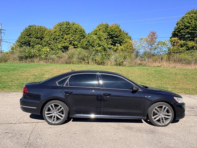 2018 Volkswagen Passat 2.0T R-Line