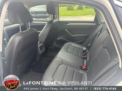 2015 Volkswagen Passat 1.8T Limited Edition
