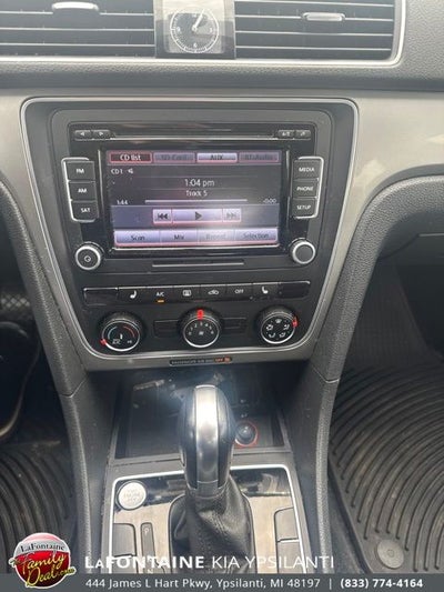 2015 Volkswagen Passat 1.8T Limited Edition