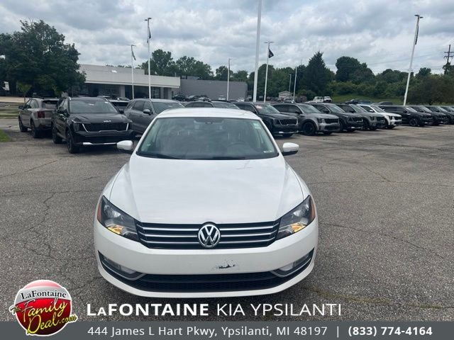 2015 Volkswagen Passat 1.8T Limited Edition