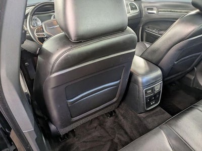 2017 Chrysler 300 C