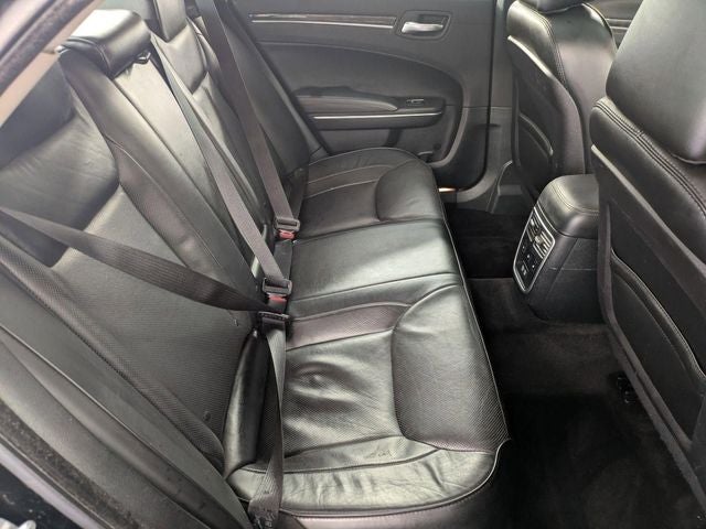 2017 Chrysler 300 C