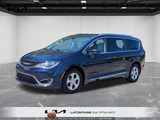 2017 Chrysler Pacifica Touring L Plus