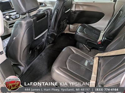 2017 Chrysler Pacifica Touring L Plus