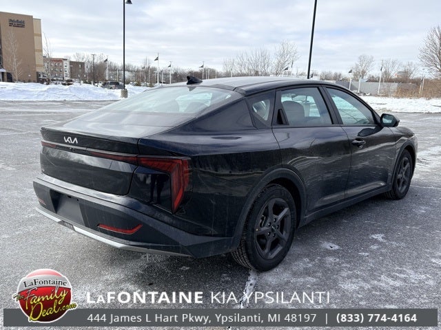 2025 Kia K4 LXS