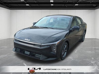 2025 Kia K4 LXS
