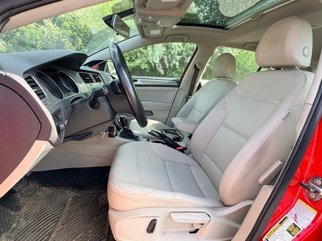 2015 Volkswagen Golf TSI S 4-Door