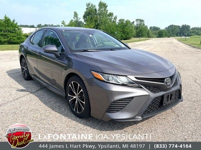 2019 Toyota Camry SE