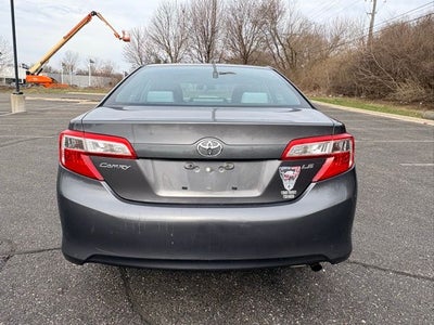 2014 Toyota Camry LE