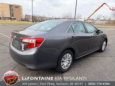 2014 Toyota Camry LE
