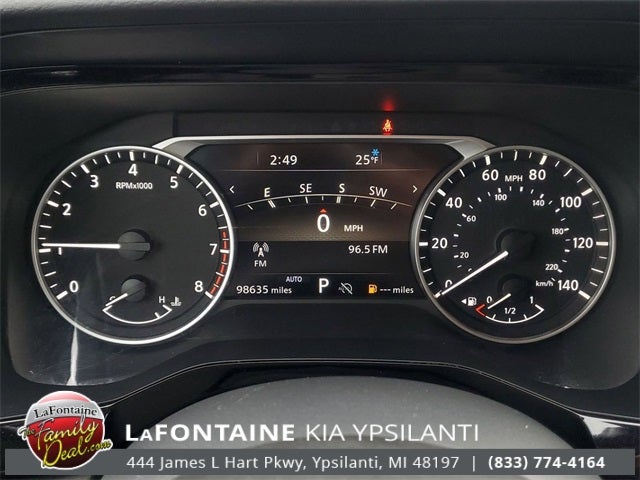 2023 Nissan Pathfinder SL