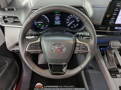 2023 Toyota Sienna XSE 7 Passenger