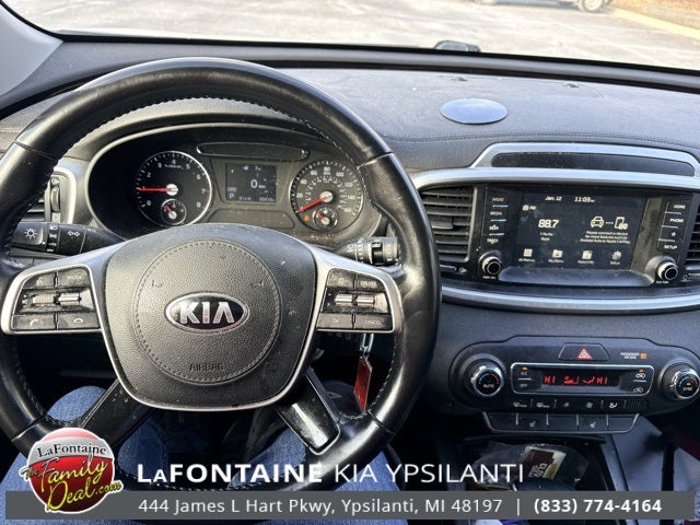 2020 Kia Sorento LX