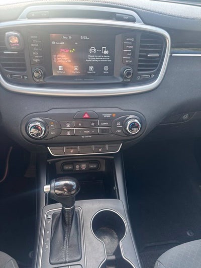 2017 Kia Sorento LX