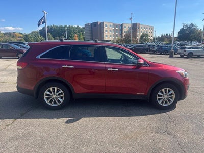 2017 Kia Sorento LX
