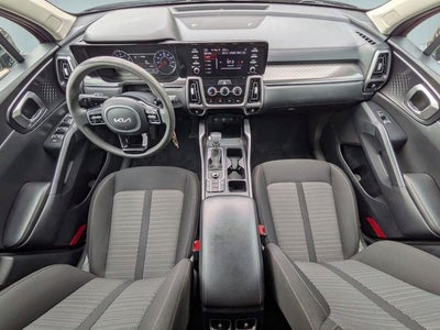 2023 Kia Sorento LX