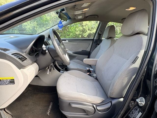 2014 Hyundai Accent GLS