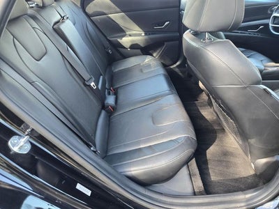 2022 Hyundai Elantra Limited