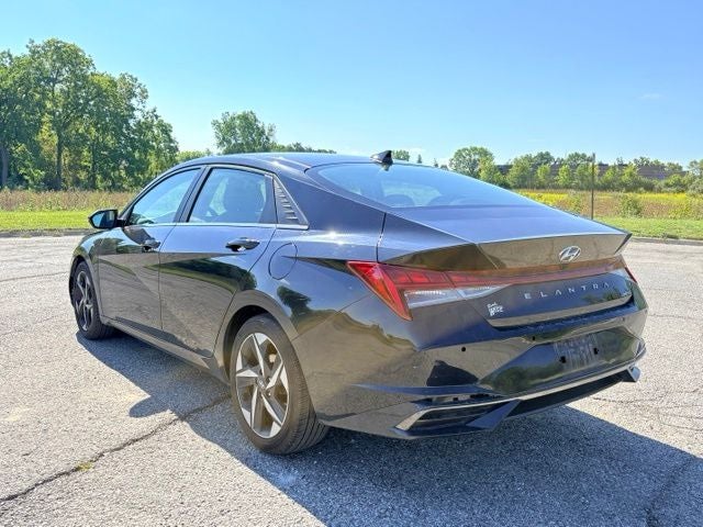 2022 Hyundai Elantra Limited
