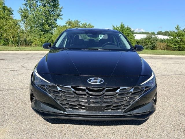 2022 Hyundai Elantra Limited