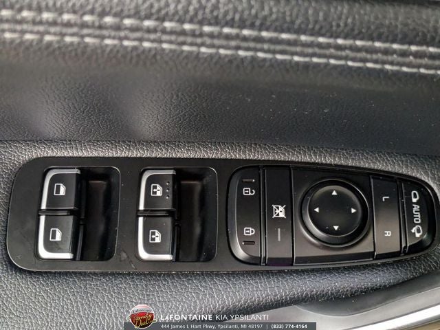 2022 Kia Stinger GT1