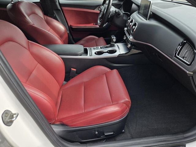 2020 Kia Stinger GT1