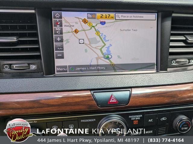 2019 Kia Cadenza Technology