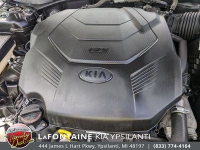 2019 Kia Cadenza Technology
