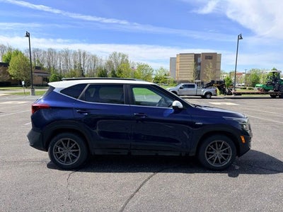 2022 Kia Seltos S