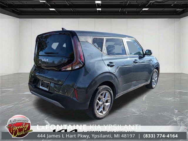 2023 Kia Soul LX
