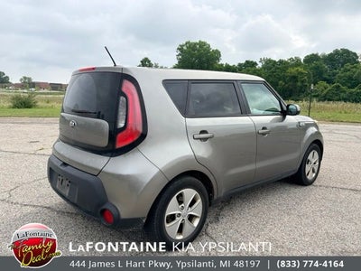 2016 Kia Soul Base