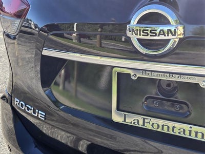 2020 Nissan Rogue SV