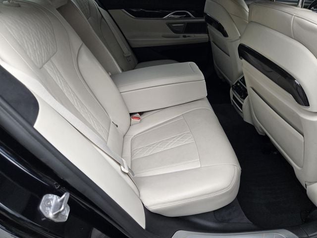 2018 BMW 7 Series 750i xDrive