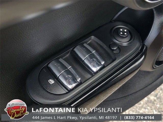 2023 MINI Cooper S Base