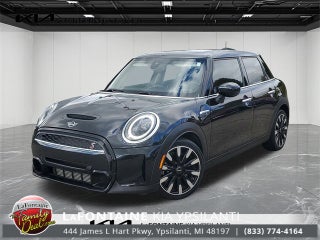 2023 MINI Cooper S Base