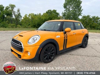 2018 MINI Cooper S Base