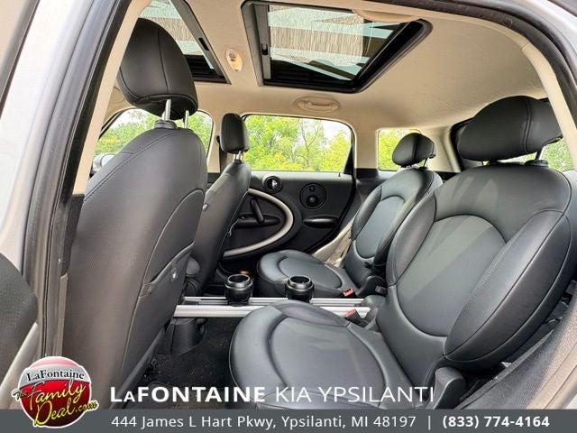 2011 MINI Cooper Countryman Base