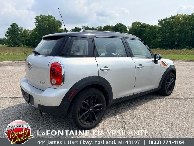 2011 MINI Cooper Countryman Base