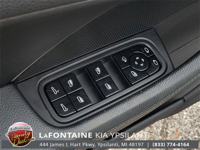 2018 Porsche Panamera 4