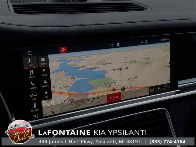 2018 Porsche Panamera 4