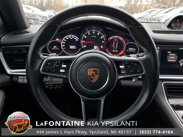 2018 Porsche Panamera 4