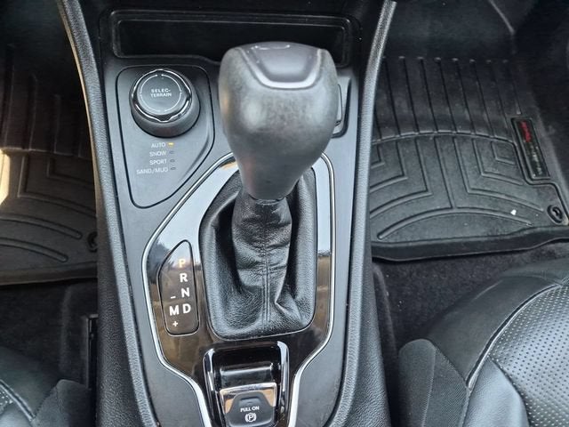 2019 Jeep Cherokee Overland 4x4