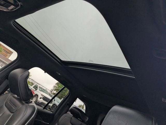 2022 Jeep Grand Cherokee Overland 4x4