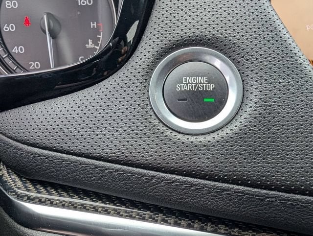 2025 Cadillac XT5 Sport