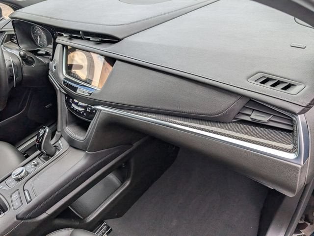 2025 Cadillac XT5 Sport