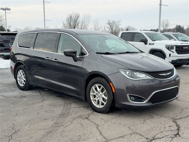 2020 Chrysler Pacifica Touring